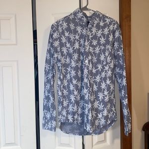 American Eagle button up